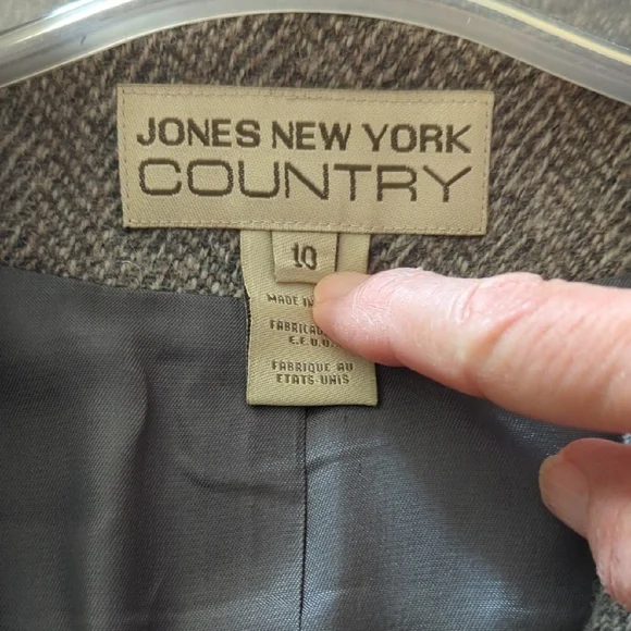 Jones New York Gray Blazer - Picture 2 of 11